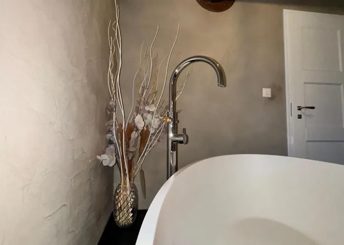 Atemberaubende Direkt Am דירה *